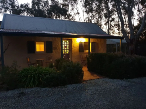 Donnybrook Cottages - Donnybrook Cottage