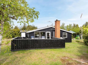 "Leonor" - 300m from the sea in NE Jutland