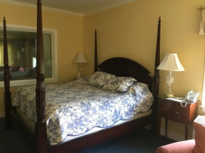 Inn at Taughannock Falls