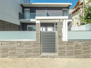 La Luna Suites