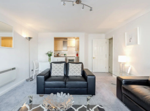 Roomspace Apartments - Regents Court