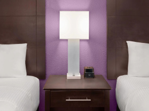 La Quinta Inn & Suites by Wyndham Austin Round Rock