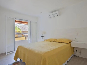 FRD02 Casa charmosa no Condomínio Porto Frade