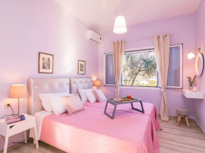 Lamda Apartments by Estia