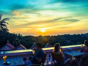 Hong Bin Bungalow Resort