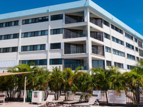 Kawama Yacht Club Apartment