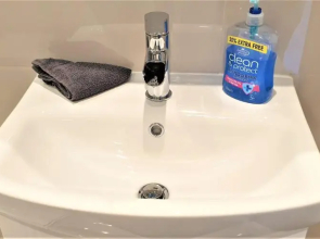 Town Centre Studio Flat!