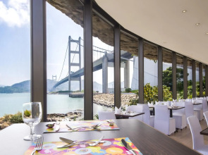 Noah's Ark Hotel & Resort