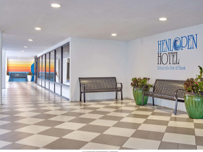 Henlopen Oceanfront Hotel