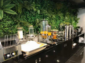 Sovereign Group Hotel