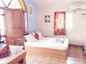 Royal Castle Baga Beach Resort
