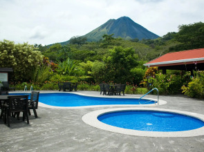 Volcano Lodge Hotel & Thermal Experience