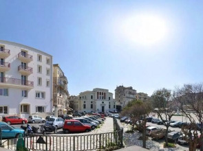 City Marina Hotel