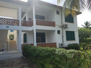Malindi Holiday Apartments to let in Casuarina