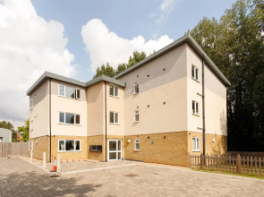 Dartford Serviced Apartment