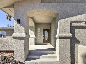 Lake Havasu Home w/ Heated Pool & Putting Green