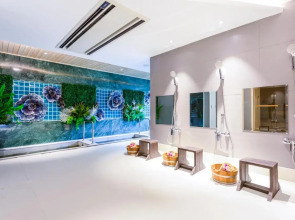 Centara Sonrisa Residences & Suites Sriracha