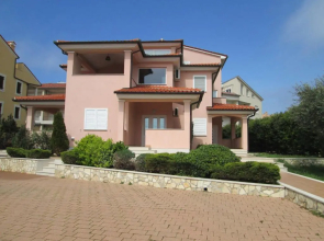 Apartments Villa Fernetich