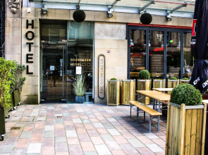 Brunswick Merchant City Hotel