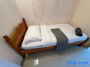 Beachfront Bliss with 3BR Sea View Glory Beach PD