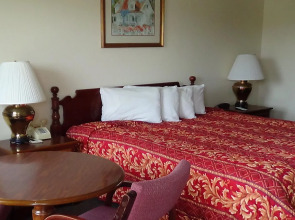 Interstate Inn Johnson City