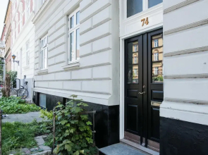 Spacious and Cool 1-bed in Gadekvarteret