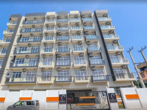 Pink Elephant Tourist Apartment Hotel