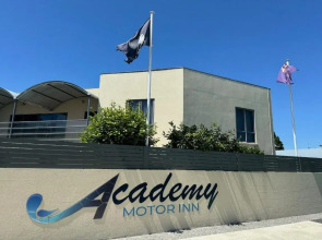 Academy Motor Inn
