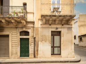 Ai due Mori Apartment in Noto