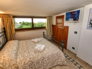 Peaceful Villa in Montefiascone with Bubble Bath