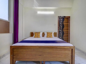 PR Grand by OYO Rooms