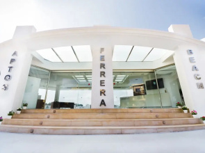Aparthotel Ferrera Beach