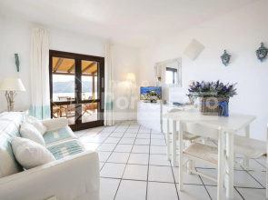 Apartment 16 C- FOUR ROOM APARTMENT WITH SEAVIEW TERRACE IN PORTO MANNU-16C PORTO MANNU