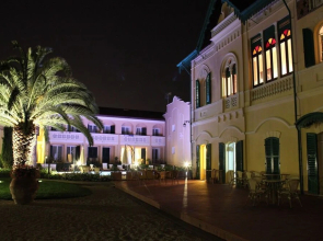 Villa Rosella Resort