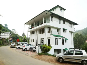 Hotel Emerald Inn