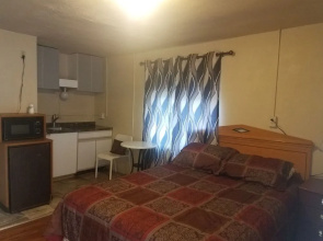 Riverside Motel