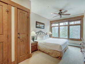 Luxurious 2 Br In River Run Village Featuring Ski In Ski-out, No Cleaning Fees 2 Bedroom Condo by RedAwning