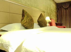 Xichang Yuerong Jianian Hotel