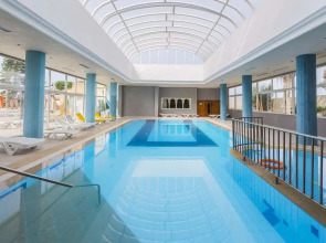 Abou Sofiane-Families & Couples Only