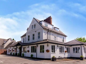 Woodcote Hotel