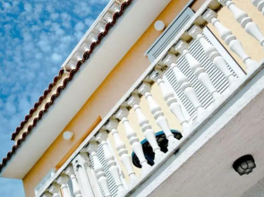 Villa Mira