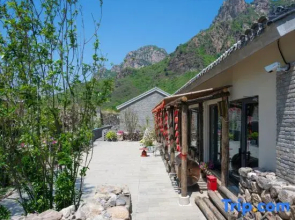 Beijing Mianhuatang Castle Resort Homestay