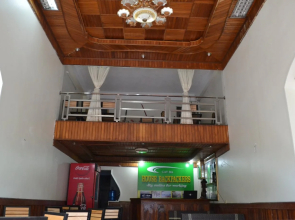 Catba House Backpackers - Hostel