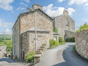 Mill Brow Apartment