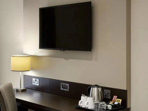 Premier Inn Oldham Central