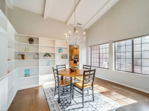 4 Mi to Uptown Sedona: Desert Home w/ Mtn Views!
