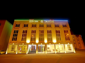 OYO 118 Golden Crown Hotel