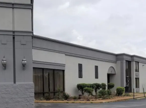 Madison Inn and Suites