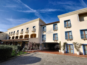 Cala Della Torre Resort