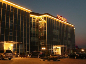 De Santiago Milan Hotel and Suites